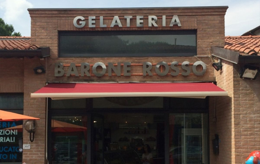 insegne%20luminose%20Pistoia%20015%20 %20ristornate%20europa